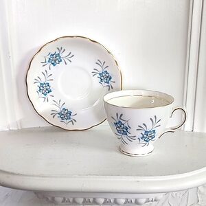 Colclough Vintage Tea Cup & Saucer Bone China England Blue Flower Gold